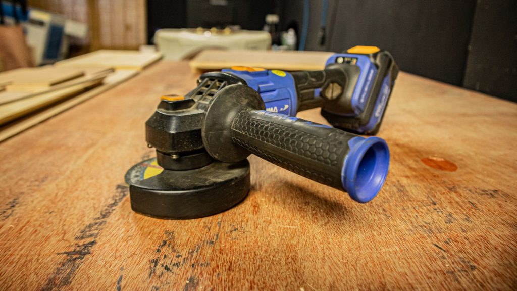 เครื่องเจียร